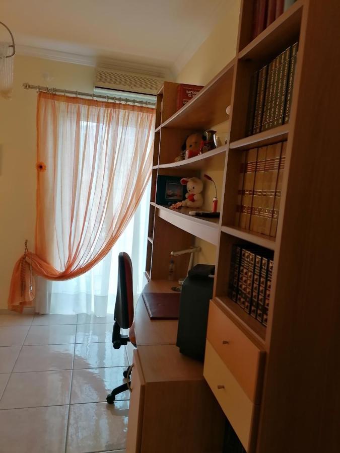 Apartment Giorgos Kalamata Exterior photo