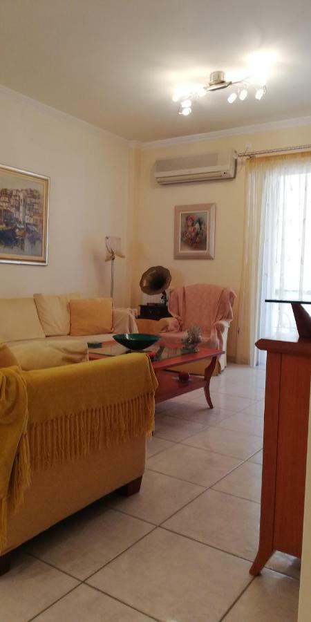 Apartment Giorgos Kalamata Exterior photo